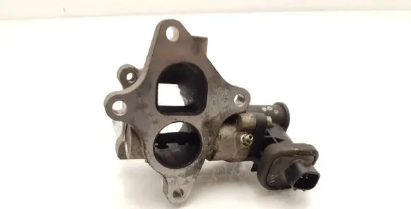 Honda CR-V EGR valve 0120101040