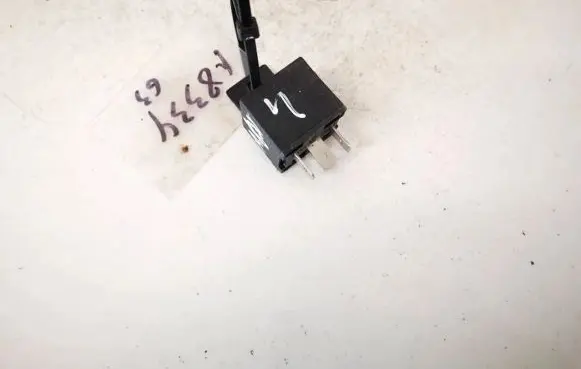 Chrysler Sebring (ST-22 - JR) Other relay hkvf44c12b hkvf4-4c12-b