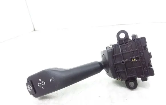 BMW X5 E53 Indicator stalk 8363668