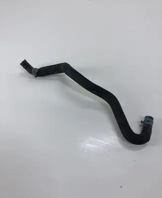 Mercedes-Benz Vito Viano W639 Engine coolant pipe/hose