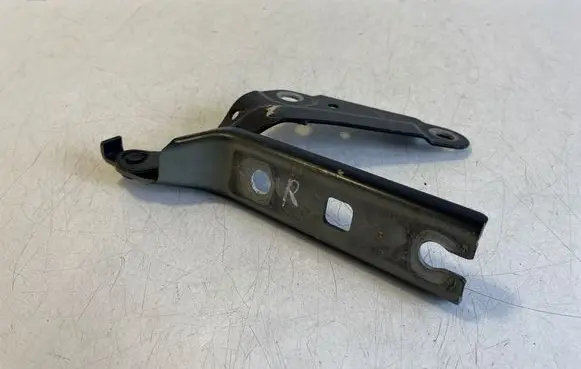 Volkswagen T-Roc Engine bonnet/hood hinges 2GA823302B