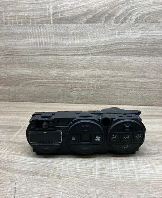 Opel Vectra B Climate control unit ECCJ2900 69262205