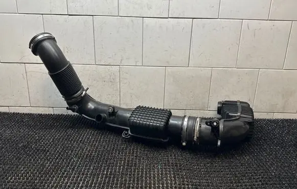Volvo S60 Intercooler hose/pipe 31370975