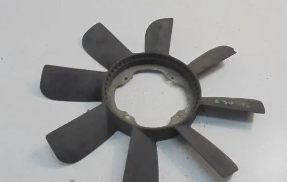 BMW 3 E30 Fan impeller 1719040