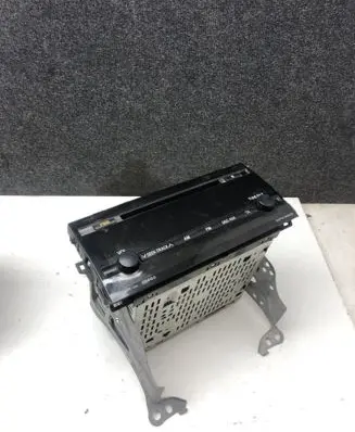 Toyota Prius (XW20) Radio/CD/DVD/GPS head unit 8612047221