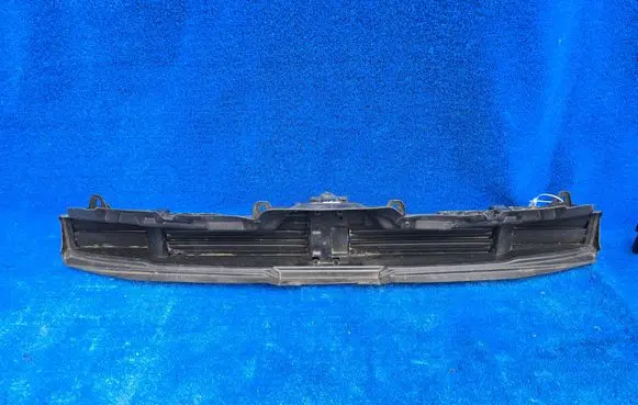 BMW X5 G05 Intercooler air guide/duct channel 9853874