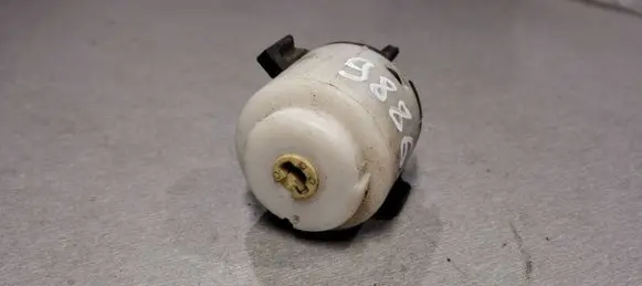 Audi A6 S6 C5 4B Ignition lock contact 4B0905849 BK704160200