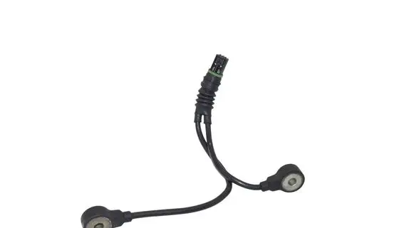 BMW 5 E39 Detonation knock sensor 13627568422 7568422