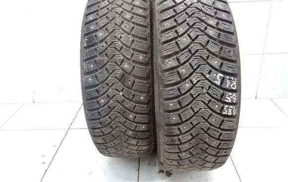 Volkswagen Golf II R15 winter/snow tires with studs 18565R1592T MICHELIN XICENORTH