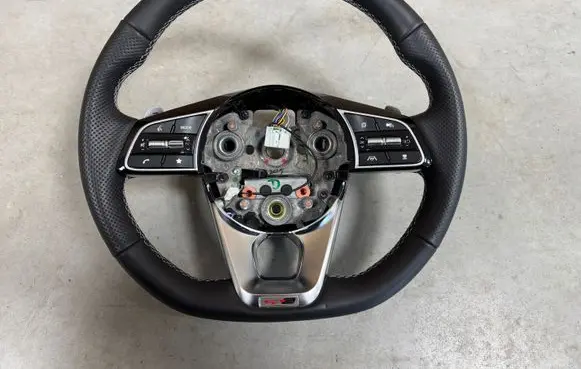 KIA Xceed Steering wheel