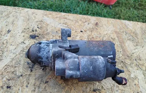 Mini Cooper Countryman R60 Starter motor