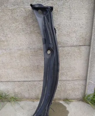 Renault Kadjar Wiper trim 668107243R