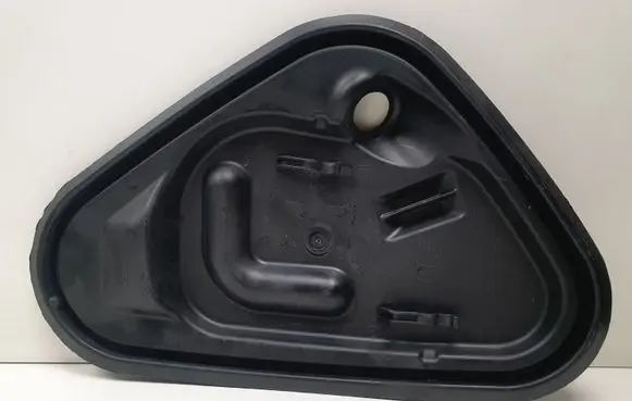 Volkswagen PASSAT B8 Other front door trim element 3G0837915B