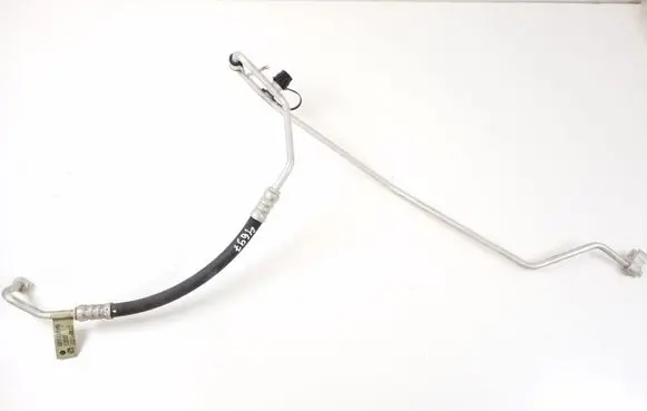 Jeep Grand Cherokee Air conditioning (A/C) pipe/hose 68161181AB