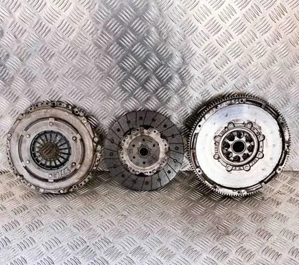 Audi A3 S3 8V Clutch set kit 063082001505 06K141031