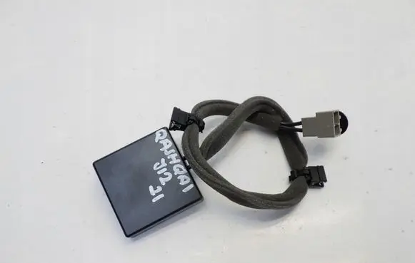 Antenna control unit