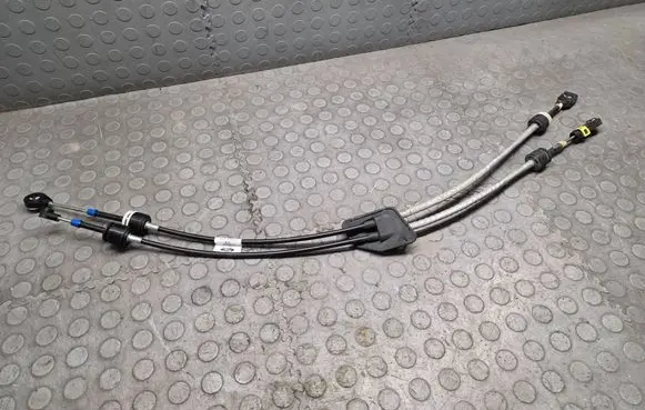 Ford Ecosport Gear shift cable linkage GN157E395EC