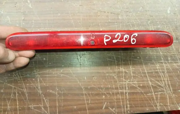 Peugeot 206 Third/center stoplight 3802 3820