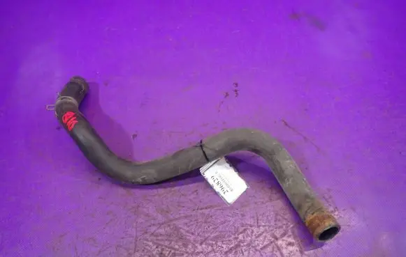 Honda Civic Engine coolant pipe/hose