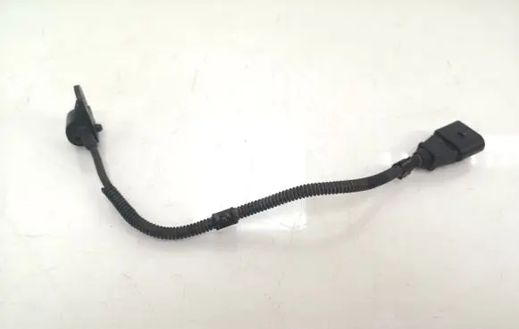 Skoda Octavia Mk2 (1Z) Camshaft position sensor 03L907601