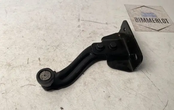 Chrysler Pacifica Sliding door upper roller guide/hinge VL005