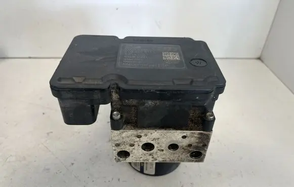 Audi Q7 4L ABS Pump 4L0614517L