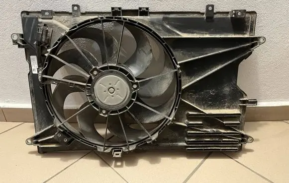 Mazda CX-30 Electric radiator cooling fan PAF315025