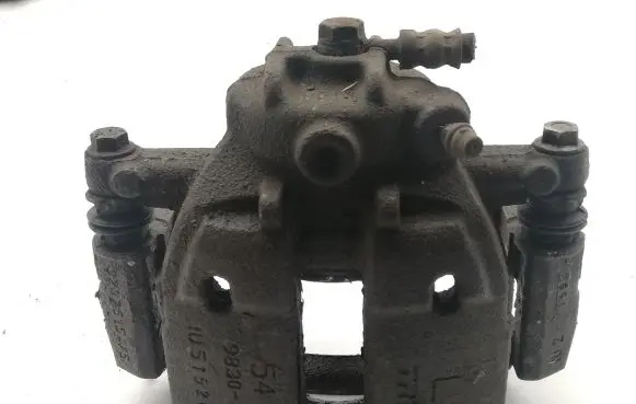 Mitsubishi Colt Front brake caliper
