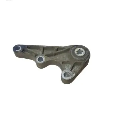 Volvo C30 Engine mount bracket