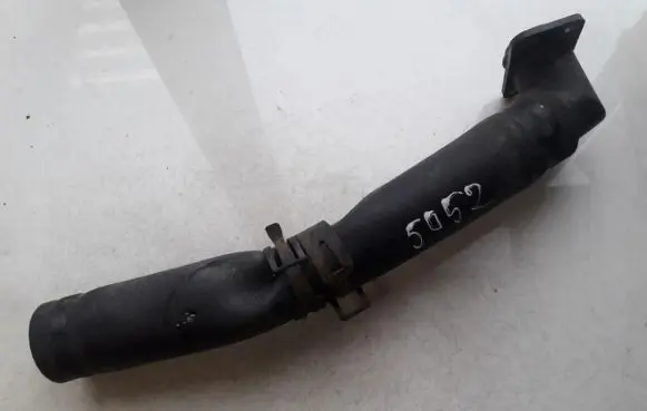 Mitsubishi Outlander Engine coolant pipe/hose