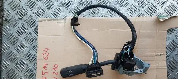Mercedes-Benz E W210 Indicator stalk 17514624