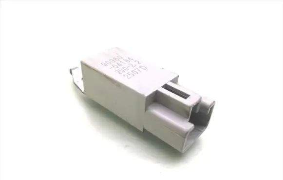 Lexus IS 220D-250-350 Other relay 90980-04184
