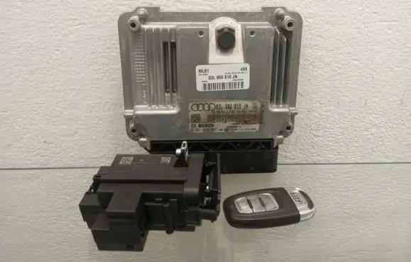 Audi Q5 SQ5 Engine control unit/module 03L906018JN 0281019007