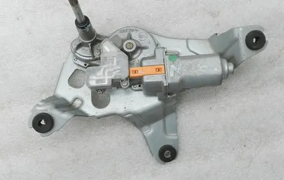 Nissan X-Trail T30 Rear window wiper motor 28710JG000