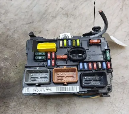 Citroen C3 BSM Control unit 9667199780