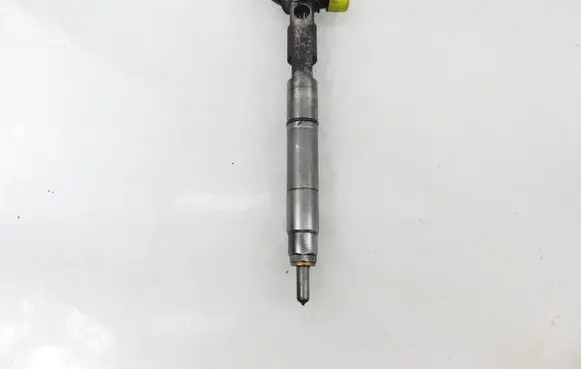 KIA Rio Fuel injector EMBR0023D 338002A780