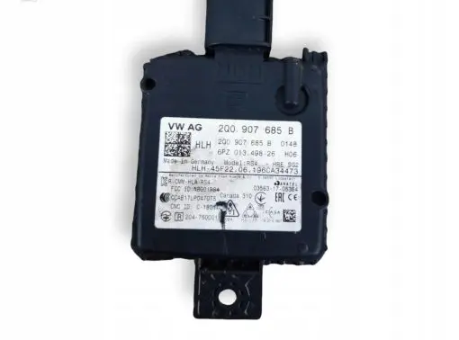 Volkswagen Golf VIII Distronic sensor radar 2Q0907685B