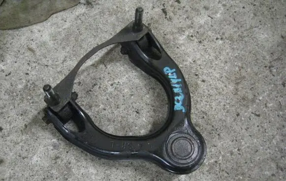 Honda Integra Front upper control arm/wishbone 