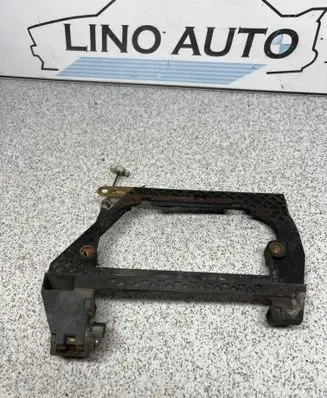 BMW 7 E38 Rear door exterior handle/bracket 51228245345