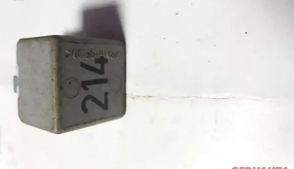 Audi A6 S6 C5 4B Other relay 443951253K