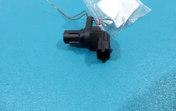 Mercedes-Benz E W212 Camshaft position sensor 0232103050 IMPRK807205