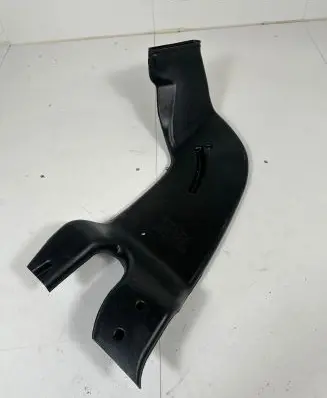 Audi Q3 8U Cabin air duct channel 8U0819802A