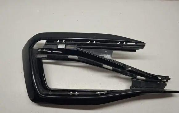 Volkswagen PASSAT B8 Front bumper lower grill 3G0853793C