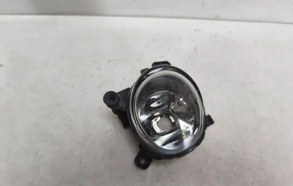 Audi Q3 8U Front fog light 8T0941699E