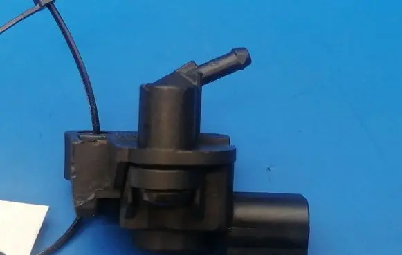 Mercedes-Benz E W212 Air pressure sensor A0071530028