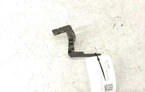 Seat Altea XL Front door upper hinge 5P0831401A