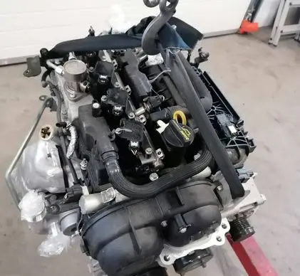 Ford Mondeo MK V Engine swap UNCE
