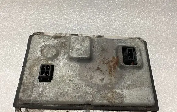 Audi A4 S4 B6 8E 8H Xenon control unit/module 89035113
