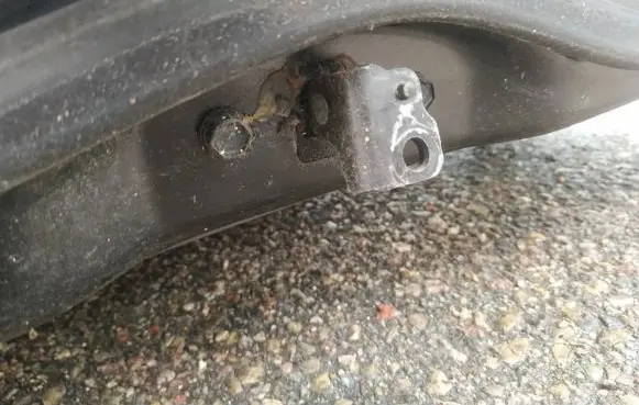 KIA Carens I Front door check strap stopper 
