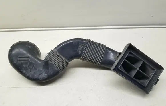 Ford Escort Air intake hose/pipe 3515172